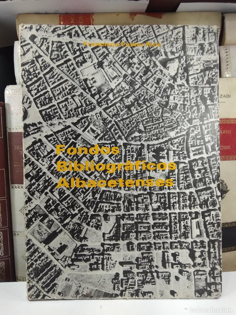 Libros de segunda mano: FONDOS BIBLIOGR&Aacute;FICOS ALBACETENSES. Francisco Fuster Ruiz. Ayuntamiento Albacete 1972