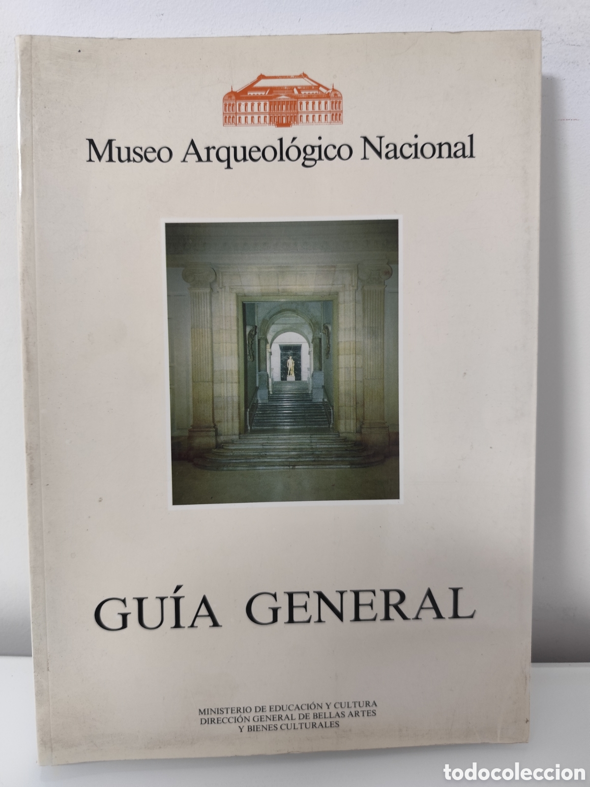 Libros de segunda mano: MUSEO ARQUEOLOGICO NACIONAL,GUIA GENERAL, VARIOS AUTORES, MADRID,1996,322 P&Aacute;GINAS