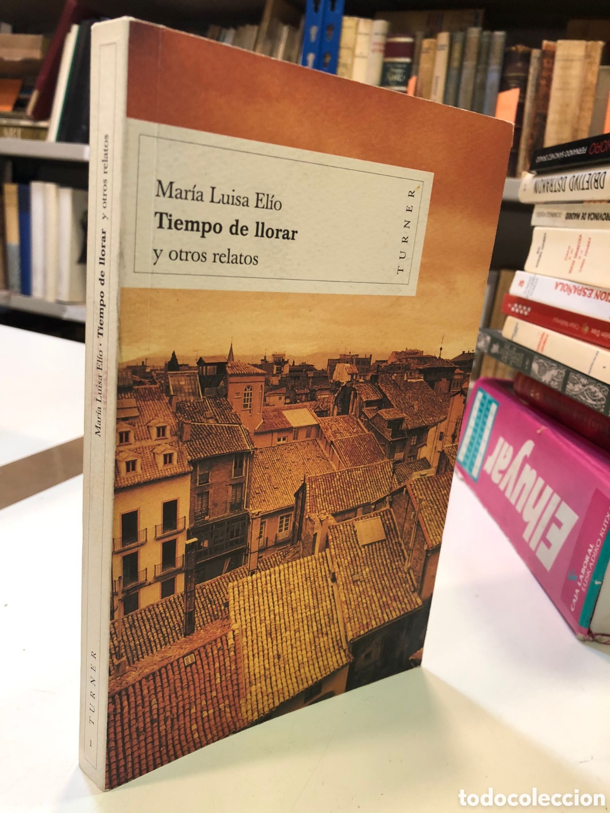 Livres d'occasion: Tiempo de llorar y otros relatos - Mar&iacute;a Luisa El&iacute;o
