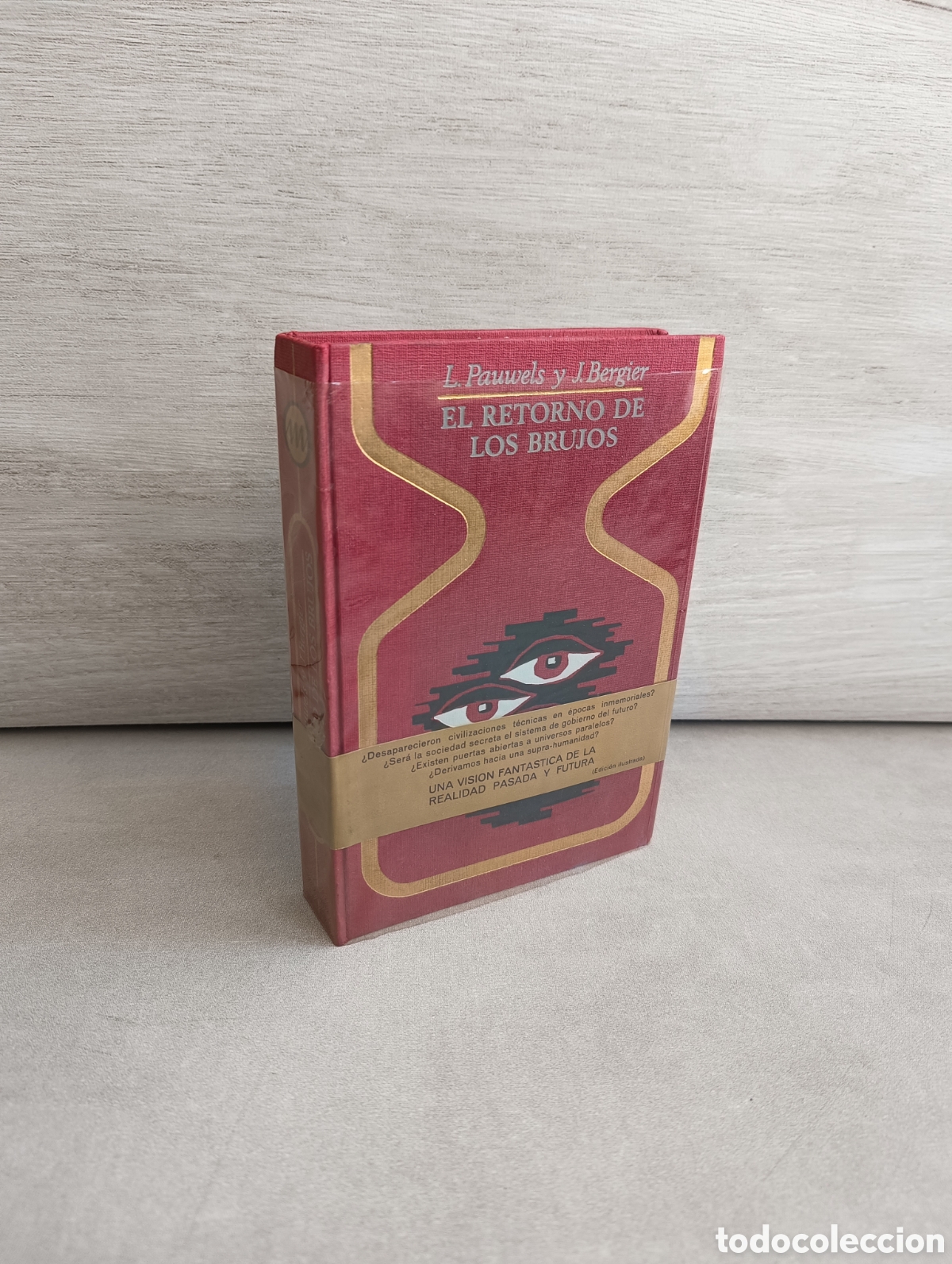 Libros de segunda mano: El retorno de los Brujos. Pauwels y Bergier. Plaza y Jan&eacute;s, primera edici&oacute;n, otros mundos, 1967.