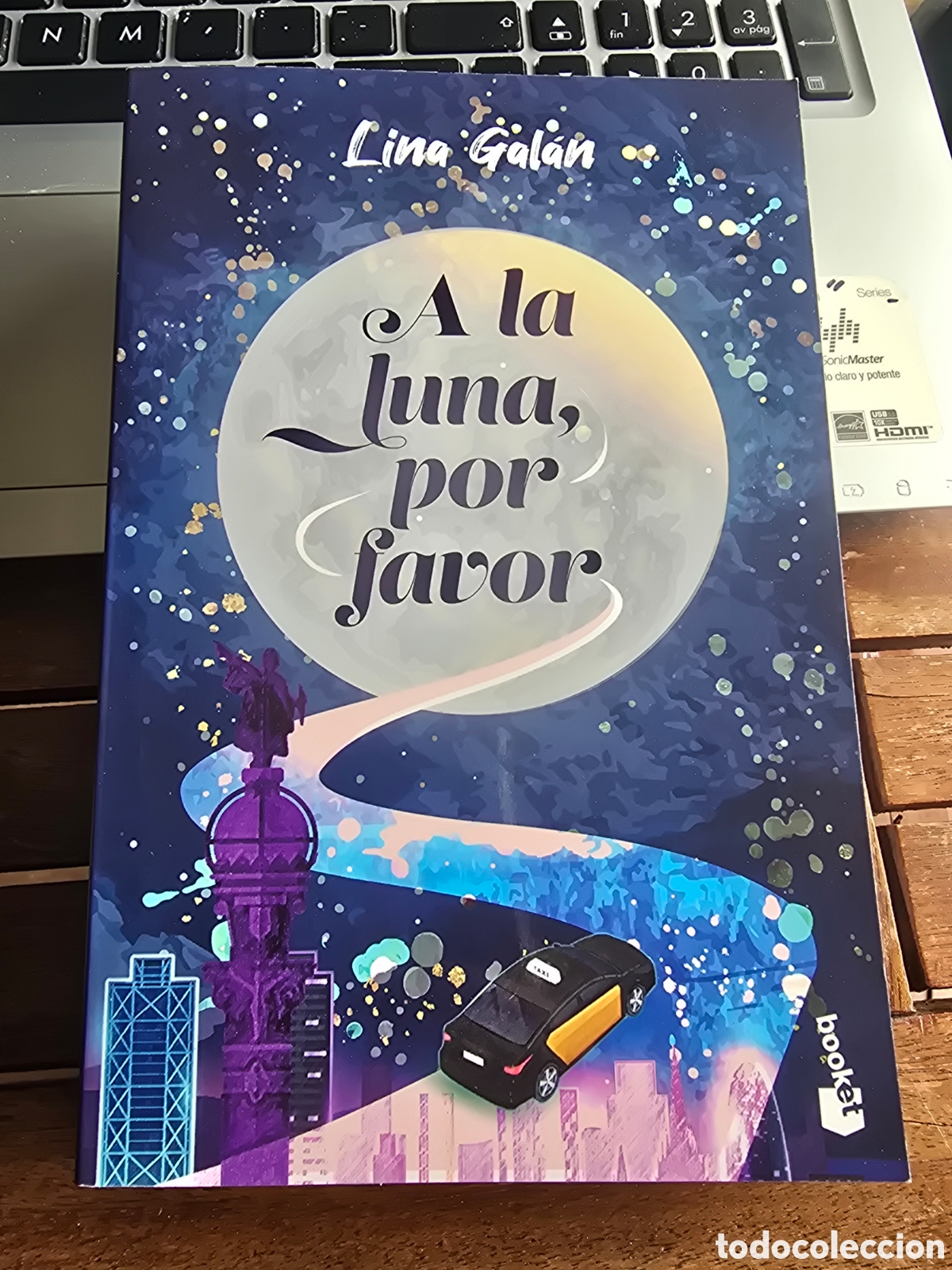 Libros de segunda mano: A la luna, por favor Gal&aacute;n, Lina Editorial BOOKET 2025 novela romantica