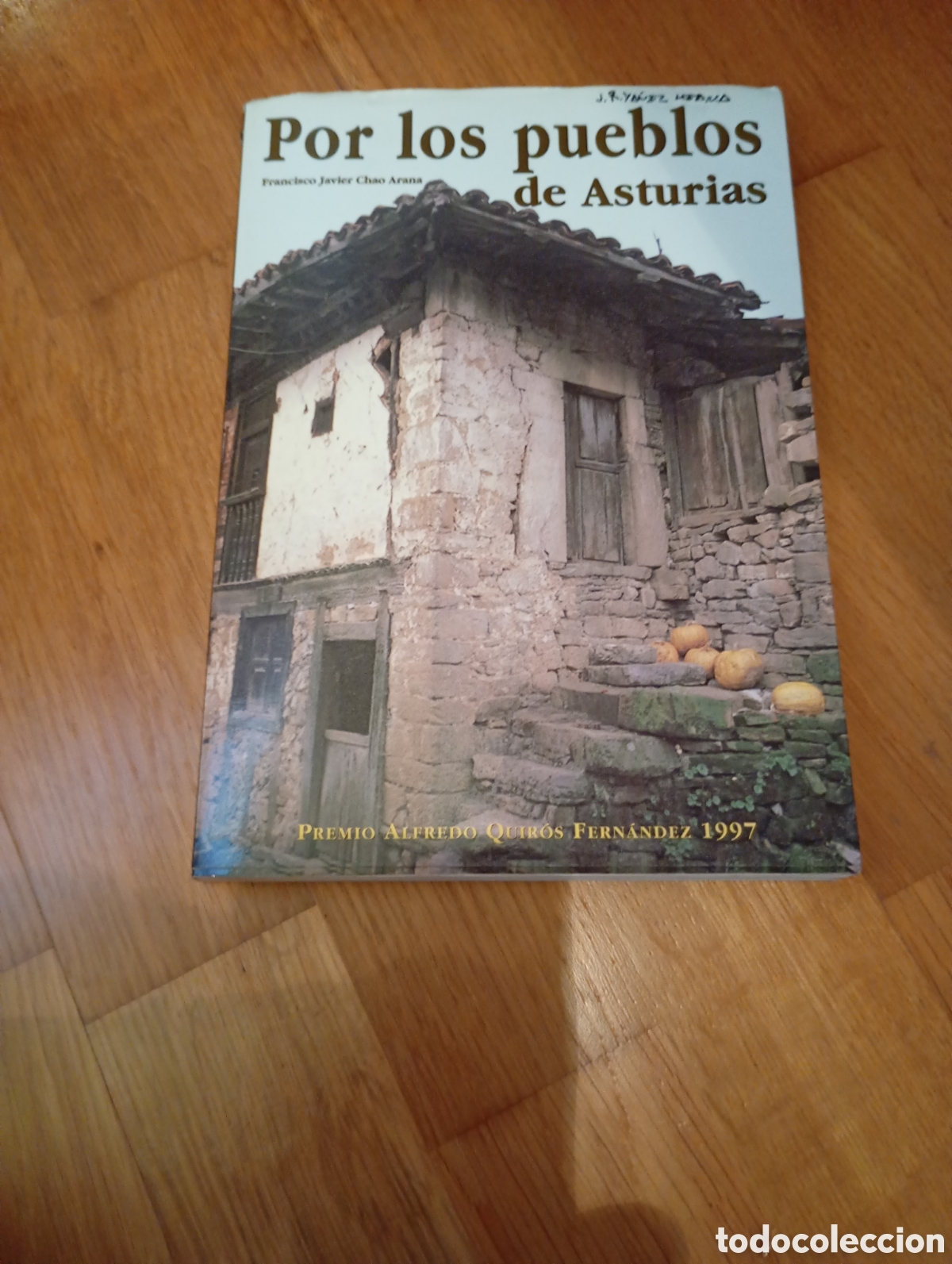 Libros de segunda mano: Los pueblos de Asturias