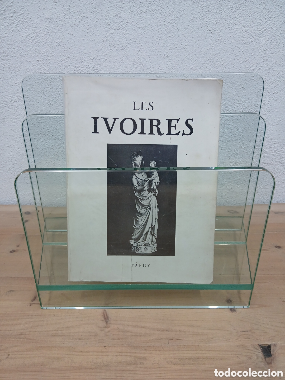 Libros de segunda mano: Les ivoires. Los marfiles. Libro. - Foto 2