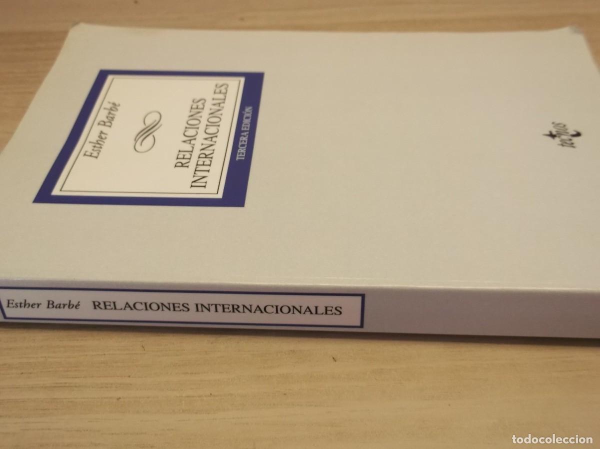 Libros de segunda mano: Relaciones internacionales -de Esther Barb&eacute;