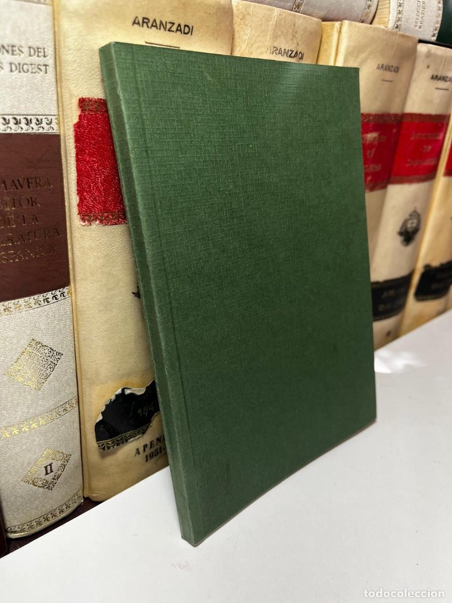 Libros de segunda mano: M&Aacute;GIA CON CARTAS (Juegos f&aacute;ciles de efecto). 2&ordf; Edici&oacute;n corregida y ampliada. 1961. Ed. Paraninfo.