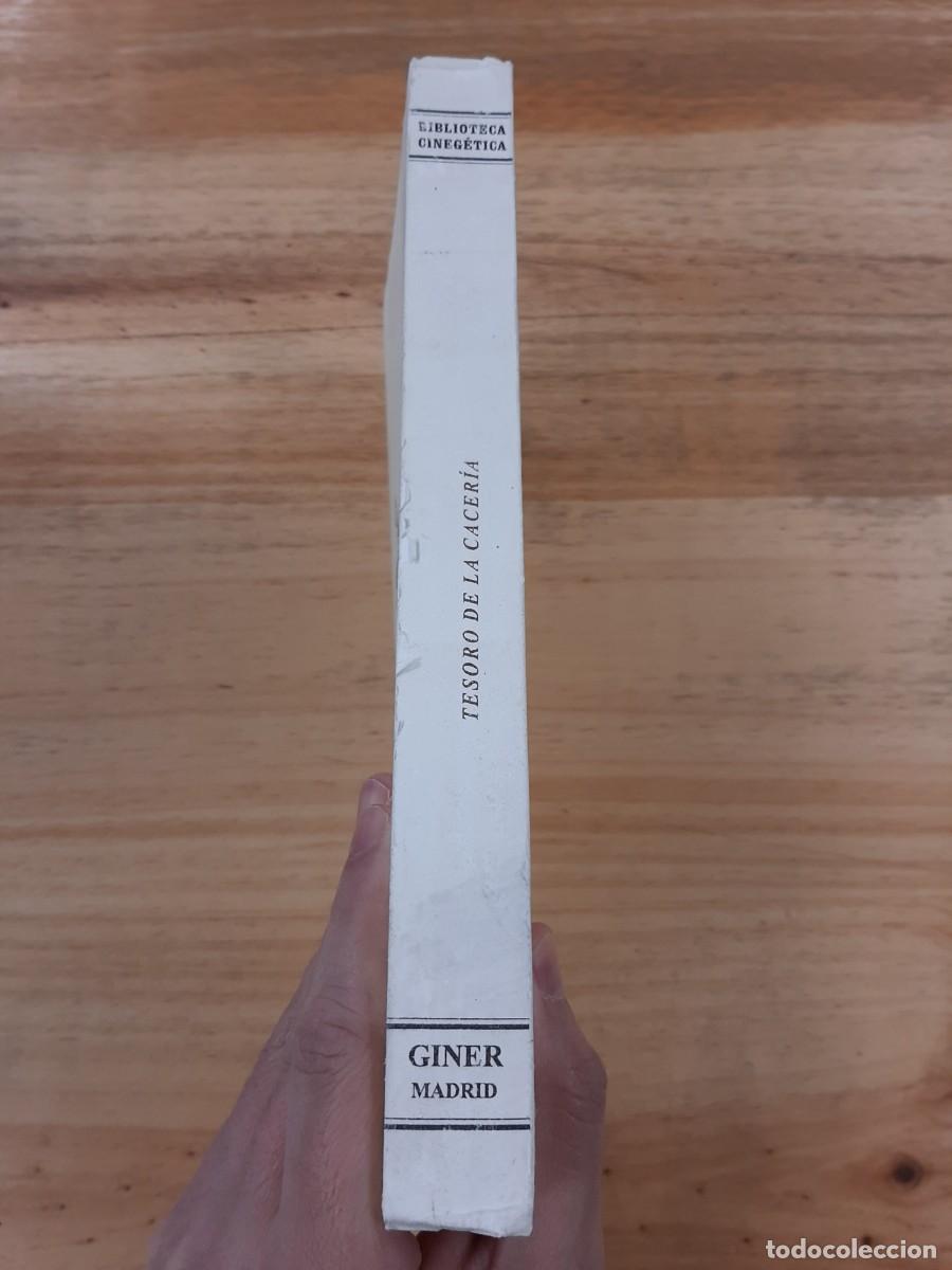 Libros de segunda mano: Tesoro de la Cacer&iacute;a - Editorial Giner en 1982 - Edici&oacute;n facs&iacute;mil - Foto 2