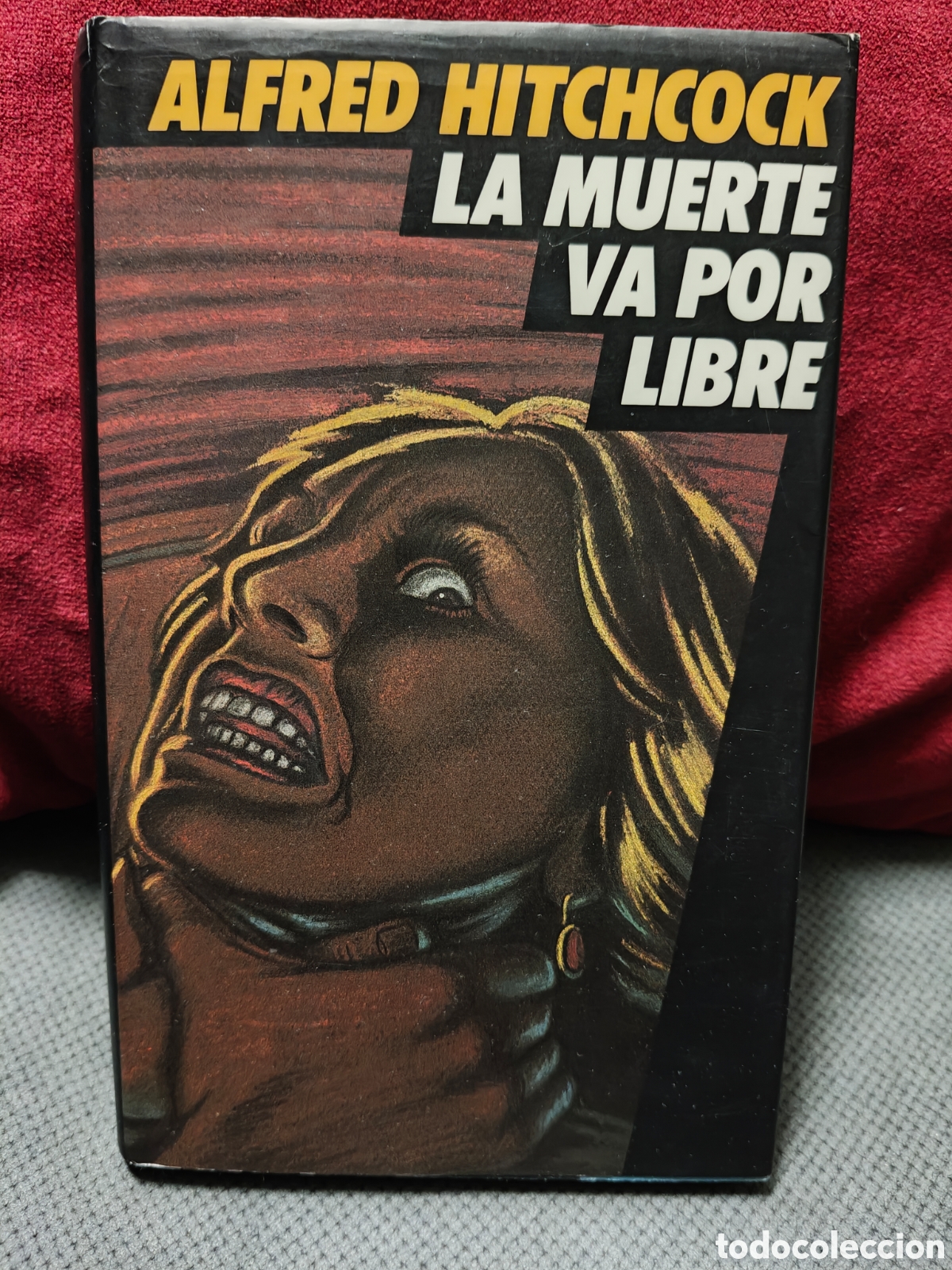 Libros de segunda mano: La muerte va por libre, Alfred Hitchcock