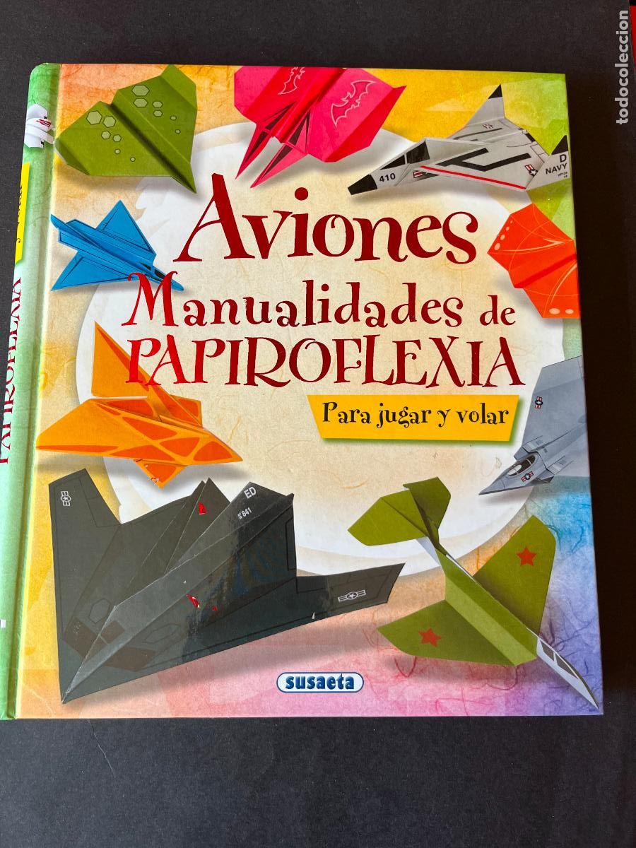 Libros de segunda mano: Aviones Manualidades de papiroflexia. Susaeta