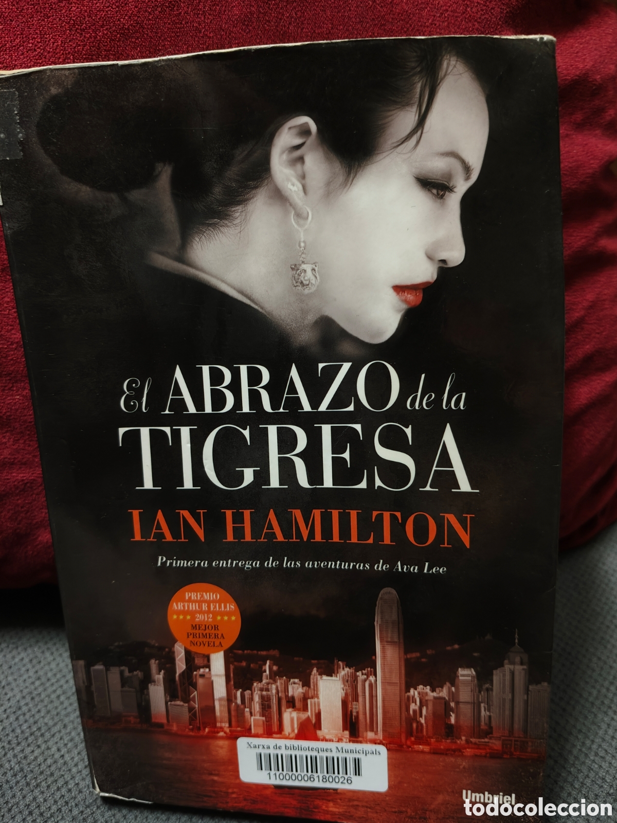 Libros de segunda mano: El abrazo de la Tigresa, Ian Hamilton