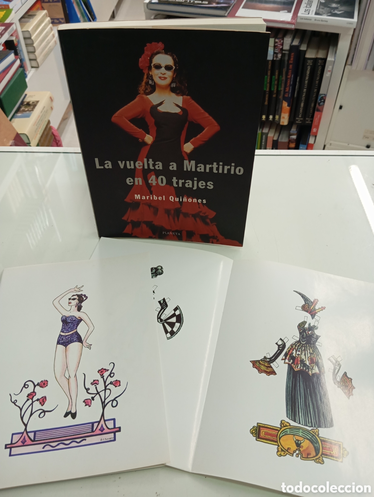 Libros de segunda mano: LA VUELTA A MARTIRIO EN 40 TRAJES MARIBEL QUI&Ntilde;ONES RECORTABLES MODA FOLKLORE ESPA&Ntilde;OL PEINETAS