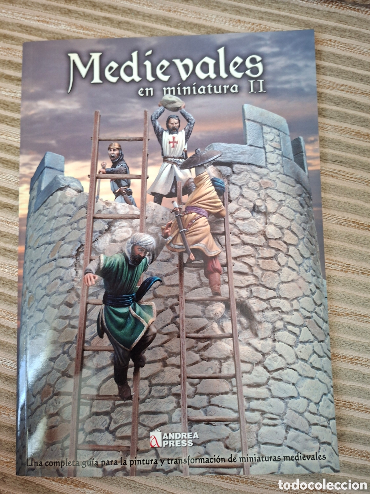 Libros de segunda mano: MEDIEVALES EN MINIATURA II