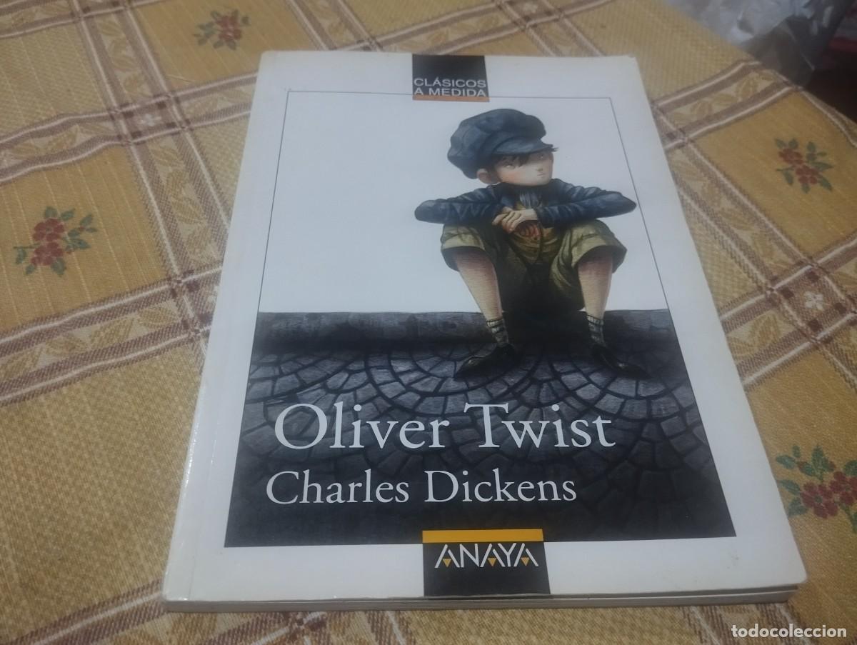 Libros de segunda mano: OLIVER TWIST (CHARLES DICKENS) (CL&Aacute;SICOS A MEDIDA) (ANAYA)
