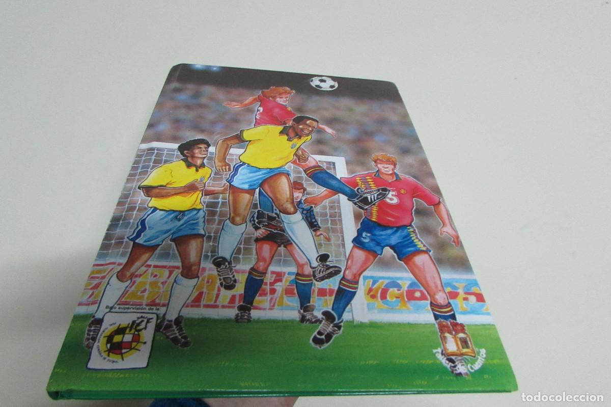 Libros de segunda mano: EL EQUIPO DE FUTBOL DE ROBERTO LIBRO LOPEZ-FRADE ,CARLOS MORENO-DESCATALOGADO