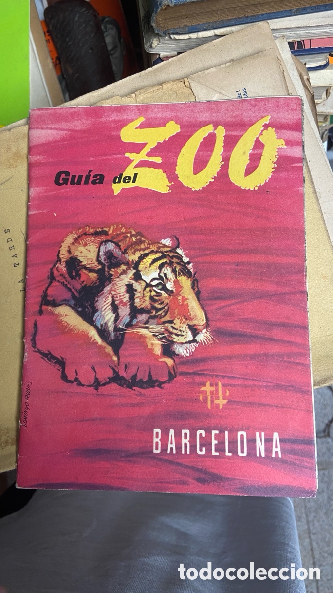 Libros de segunda mano: Barcelona . 1959. Guia del zoo.