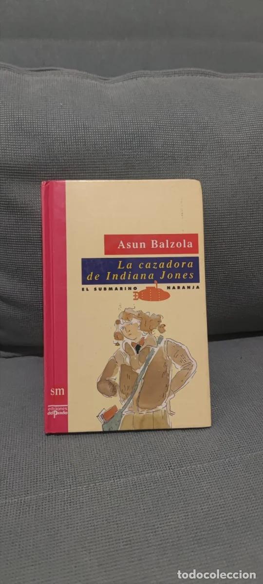 Libros de segunda mano: Libro La Cazadora de Indiana Jones