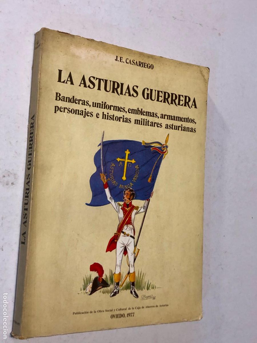 Libros de segunda mano: Libro La Asturias Guerrera - J.E. Casariego - Ilustrado Jos&eacute; Mar&iacute;a Bueno (Oviedo 1977 R&uacute;stica)