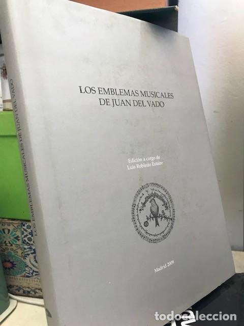 Libros de segunda mano: Los emblemas musicales de Juan del Vado- ROBLEDO ESTAIRE, Luis