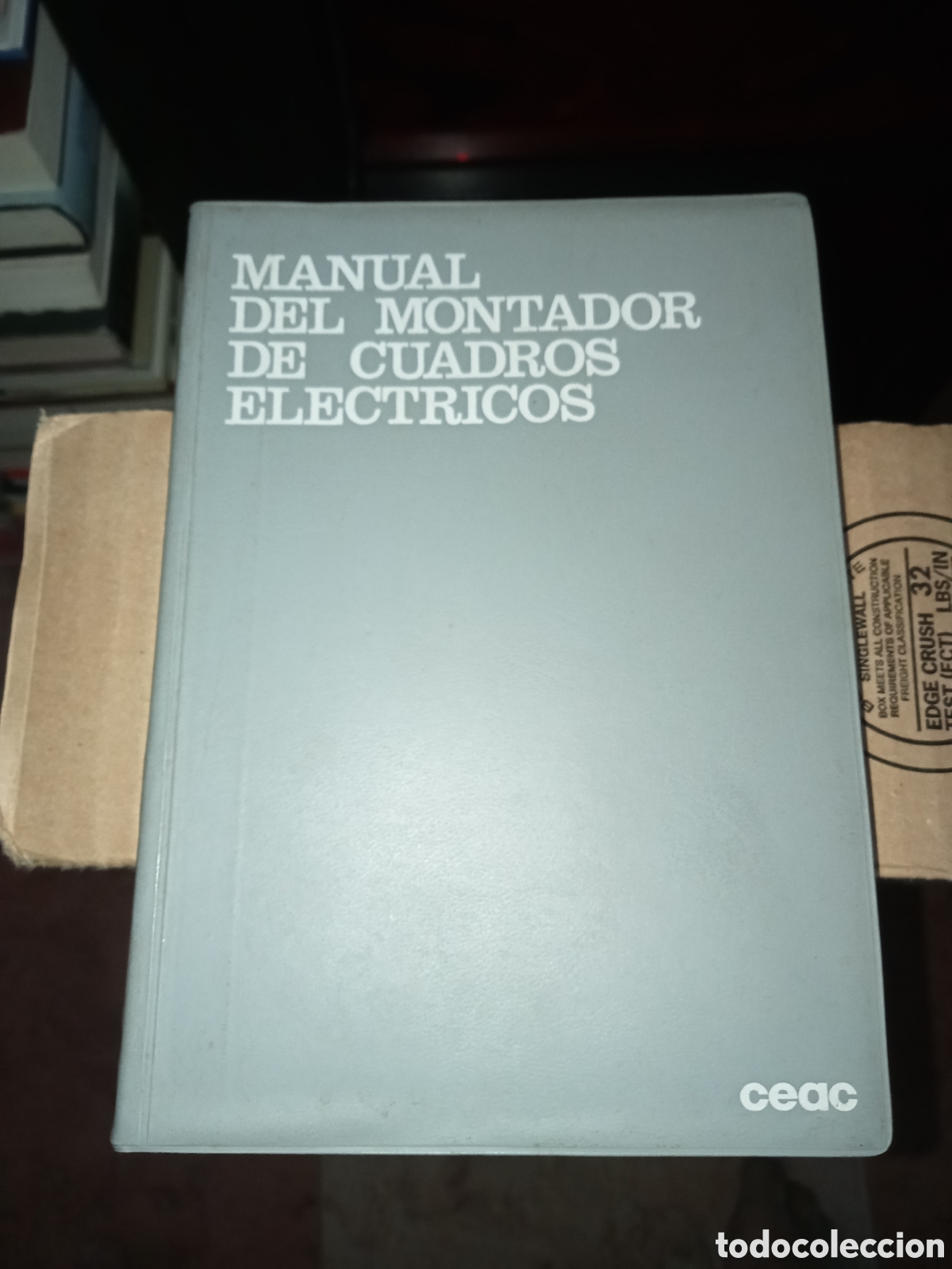 Libros de segunda mano: Manual del montador de cuadros el&eacute;ctricos Jos&eacute; M Pares Peraire manuales Ceac de electricidad