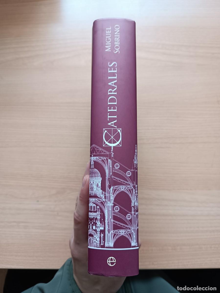 Libros de segunda mano: Catedrales - Miguel Sobrino. La Esfera de los Libros - Foto 3