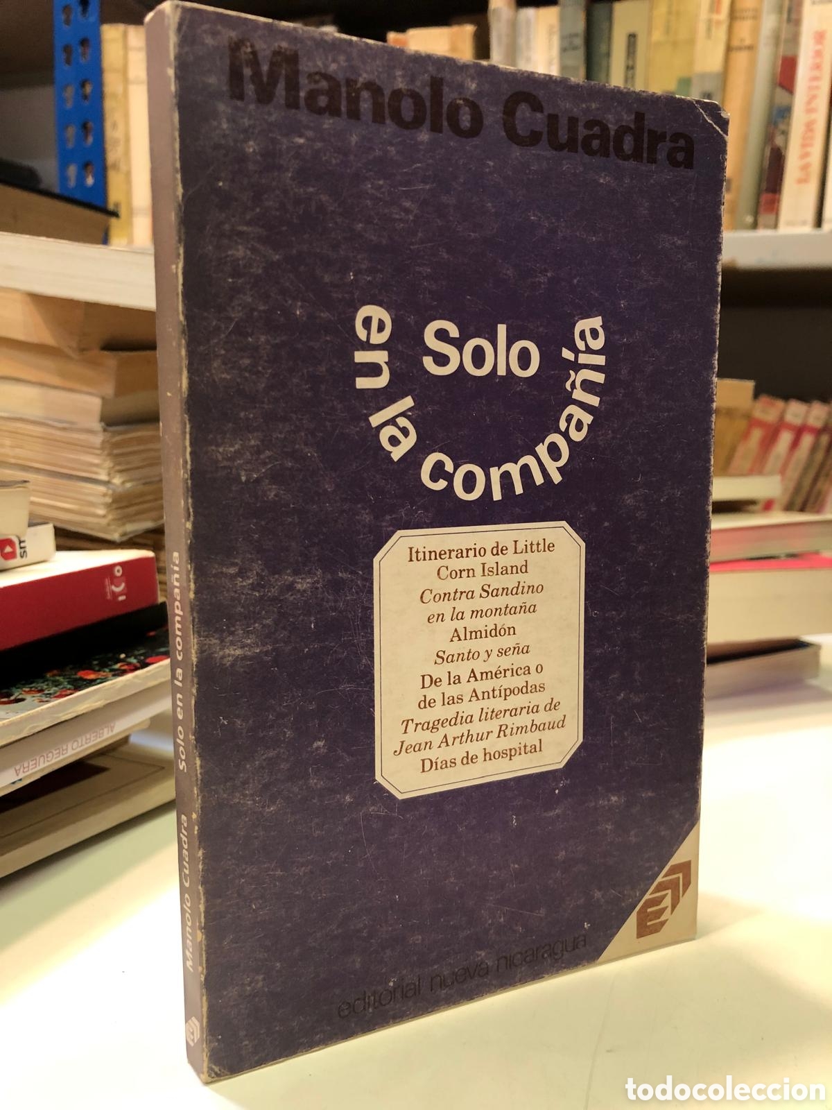 Second hand books: Solo en la compa&ntilde;&iacute;a - Manolo Cuadra