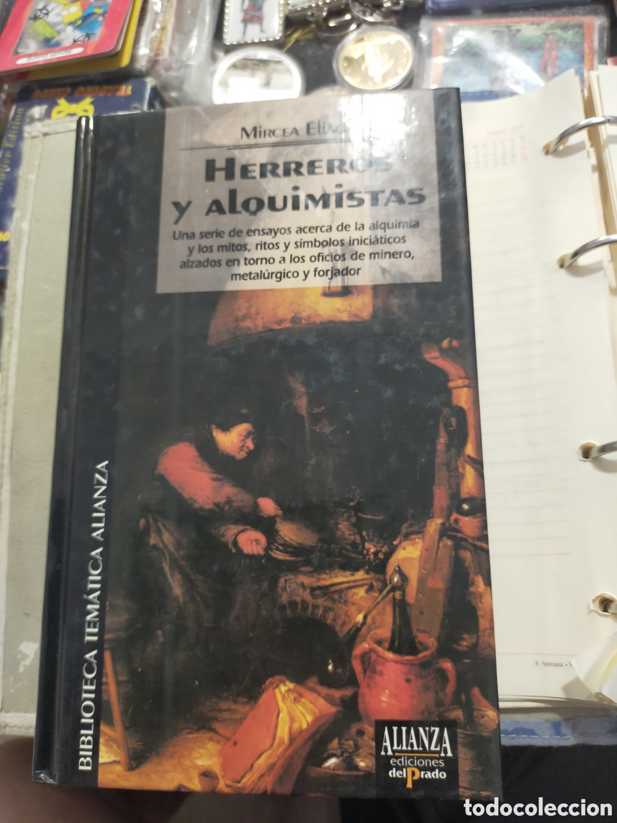 Libros de segunda mano: HERREROS Y ALQUIMISTAS MIRCEA ELIADE ALIANZA