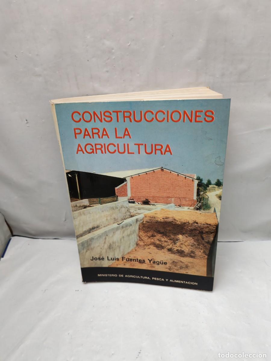 Livres d'occasion: Construcciones para la agricultura (Quinta edici&oacute;n revisada y ampliada)