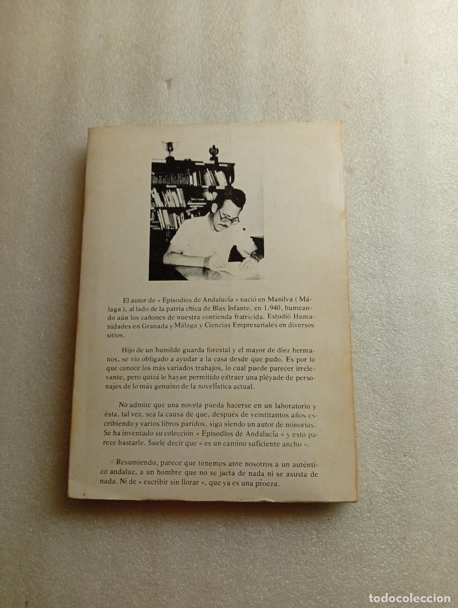 Libros de segunda mano: LA HUIDA DE LOS MALAGUE&Ntilde;OS - A. HOLGADO SABIO - Foto 2