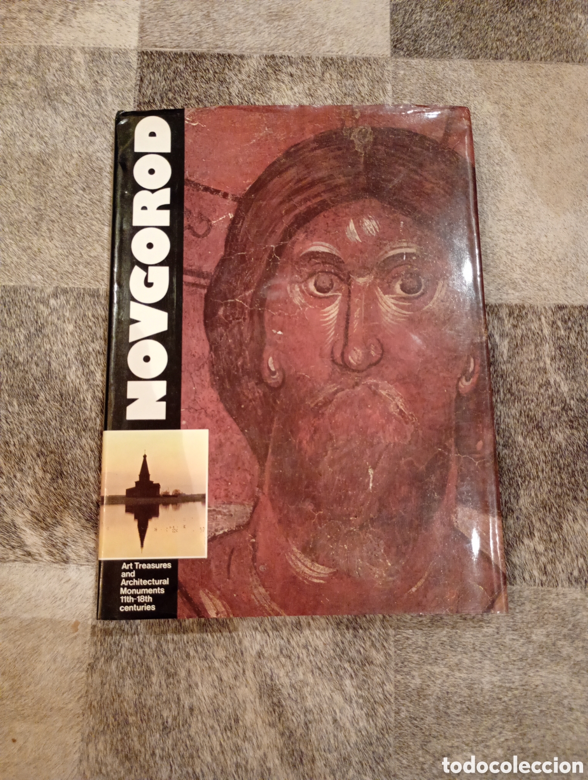 Libros de segunda mano: Novgorod. Libro como nuevo