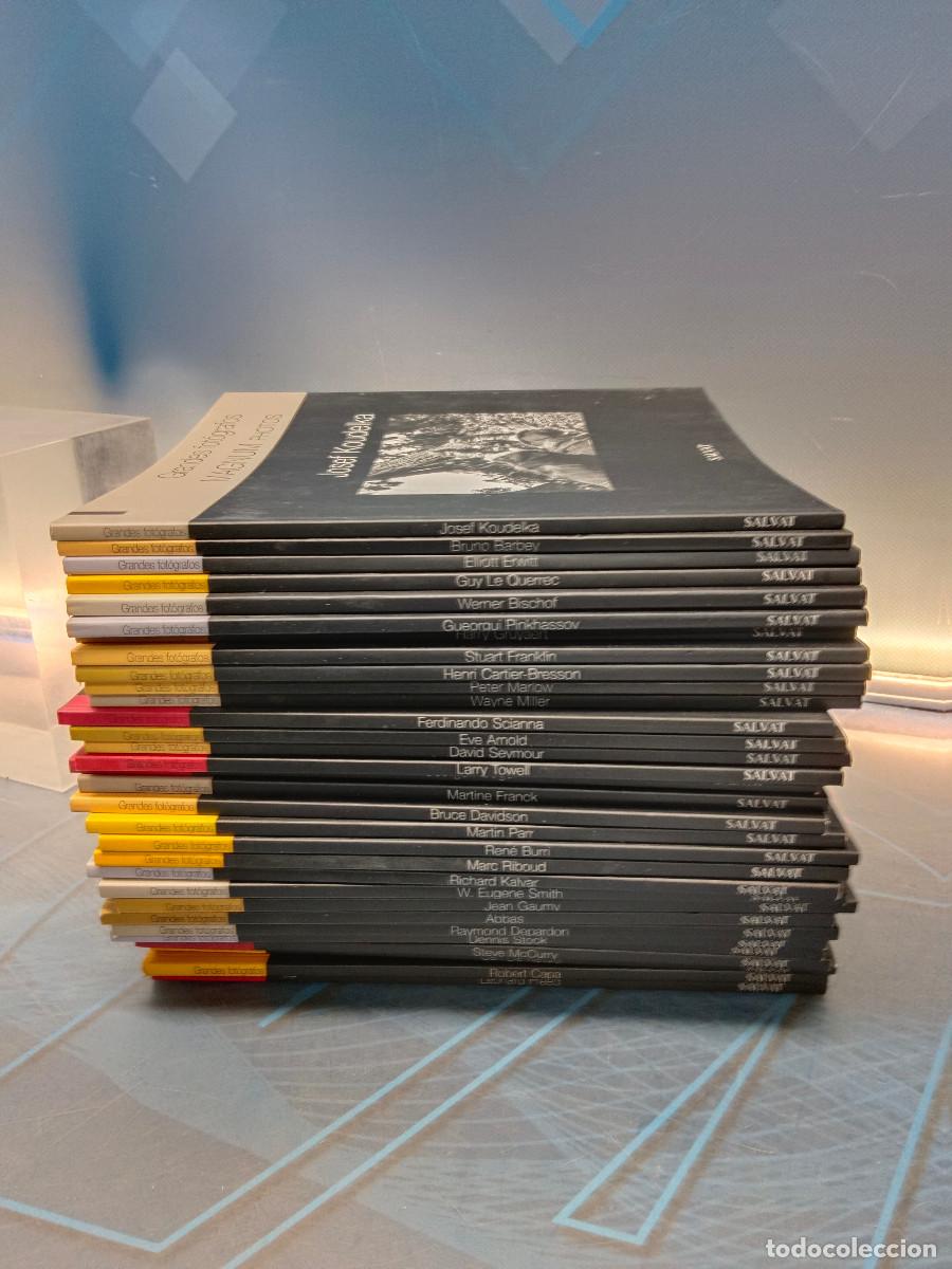 Libri di seconda mano: Grandes fotografos. Magnum photos, colecci&oacute;n completa, 32 tomos