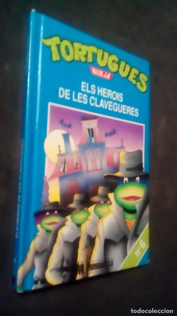 Libros de segunda mano: TORTUGUES NINJA-ELS HEOIS DE LES CLAVEGUERES-COMO NUEVO-TAPA DURA