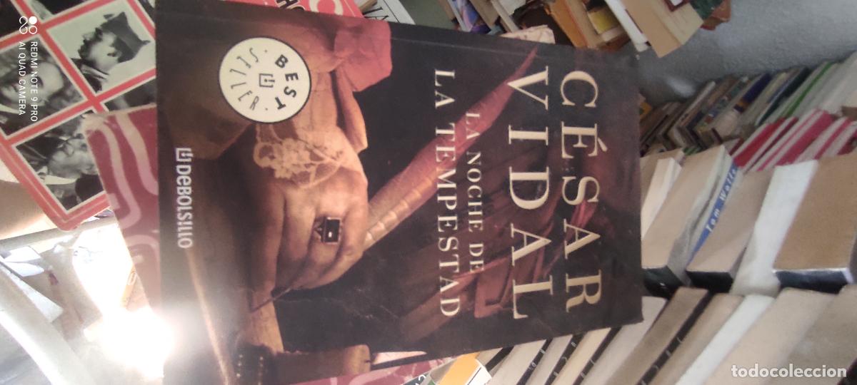 Libros de segunda mano: La noche de la tempestad. C&eacute;sar Vidal - Foto 1