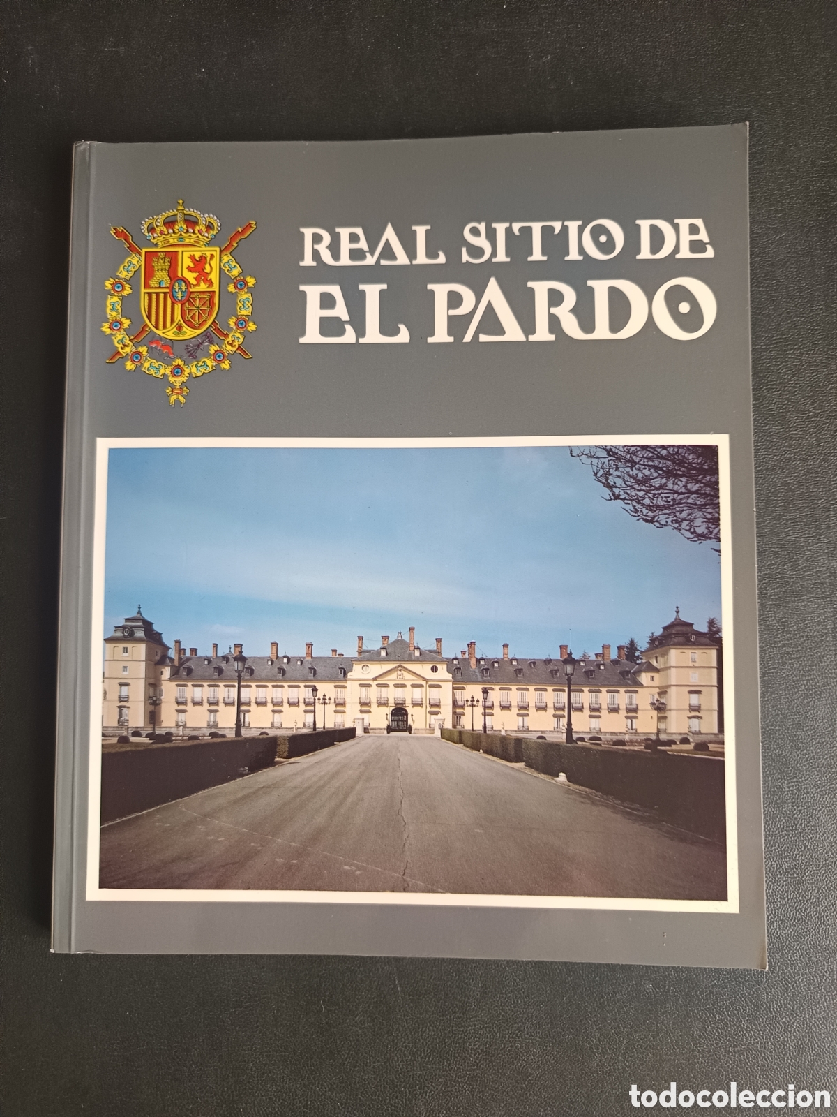 Libros de segunda mano: Gu&iacute;a Real Sitio de El Pardo - Site Royal du Pardo. En franc&eacute;s Escudo de Oro. Juillet 1988
