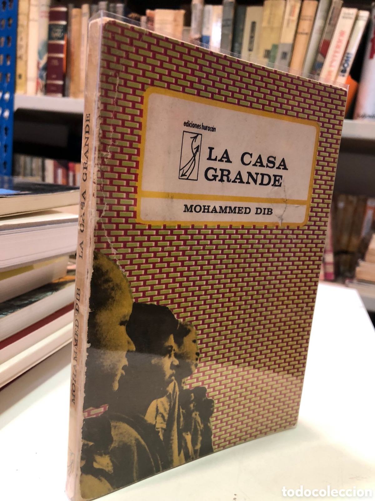 Libros de segunda mano: La casa grande - Mohammed Dib - Foto 1