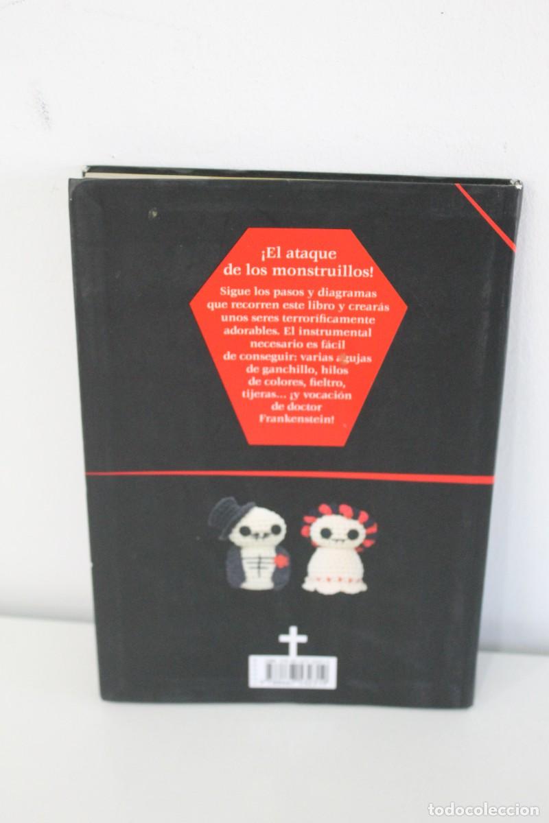 Libros de segunda mano: MONSTRUILLOS DE GANCHILLO CHRISTIE HADEN 2009 - Foto 2
