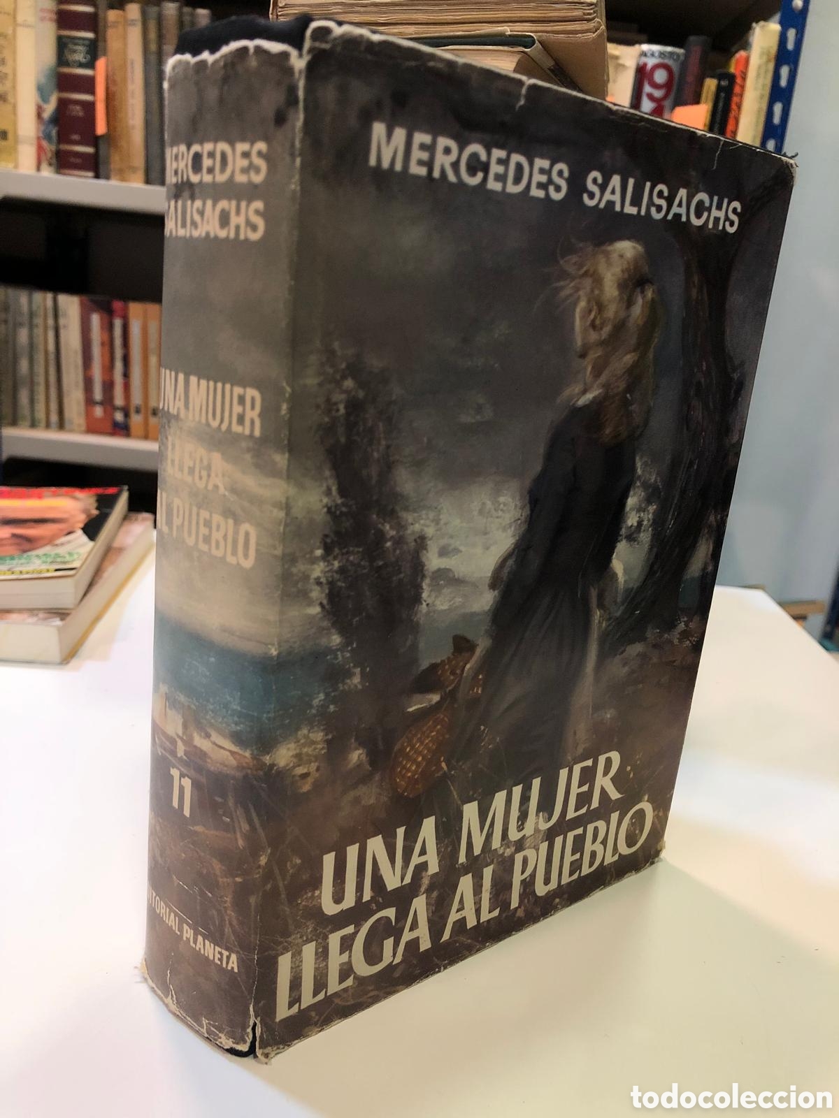 Libros de segunda mano: Una mujer llega al pueblo - Mercedes Salisachs
