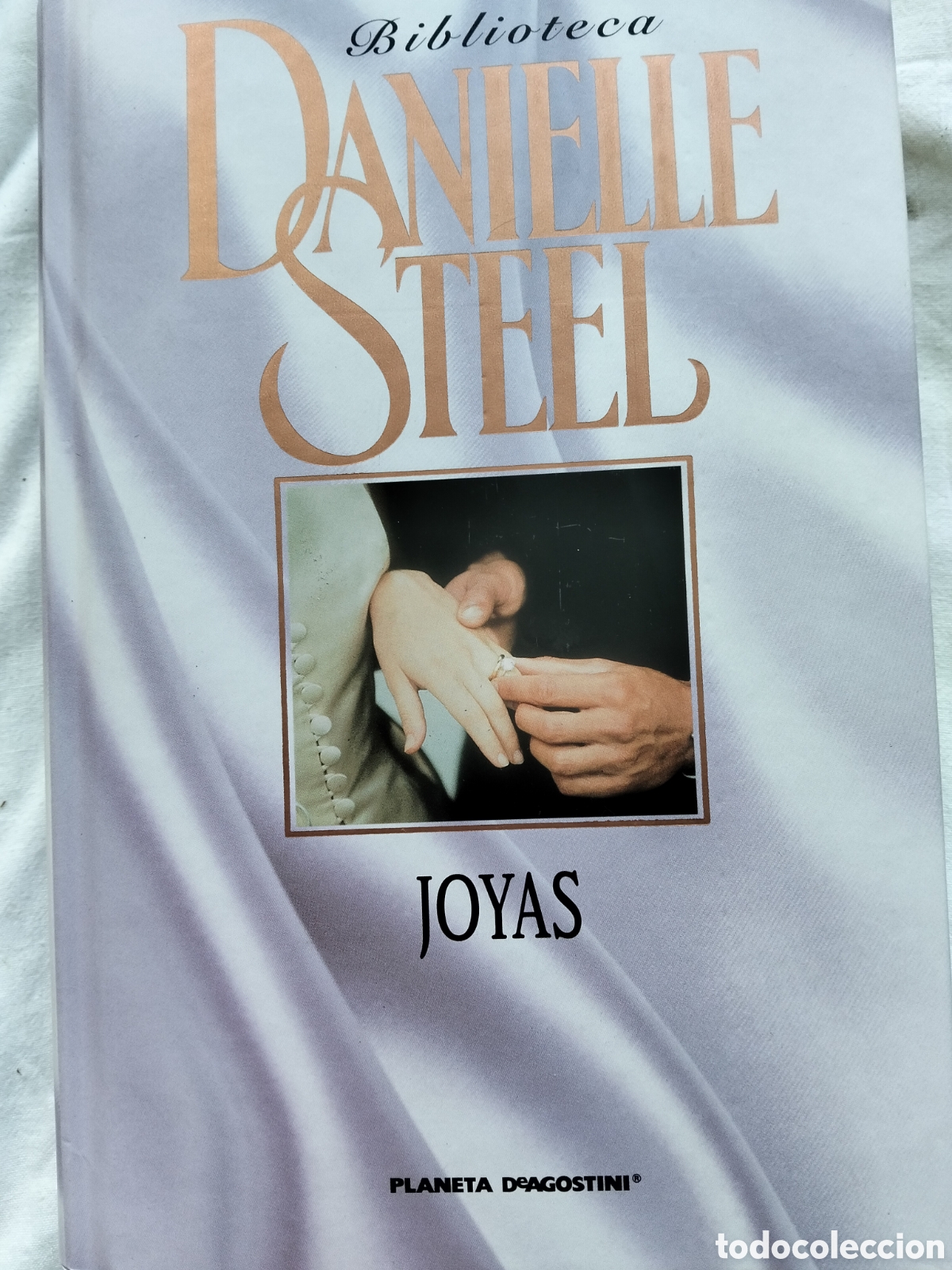 Libros de segunda mano: JOYAS DANIELLE STEEL