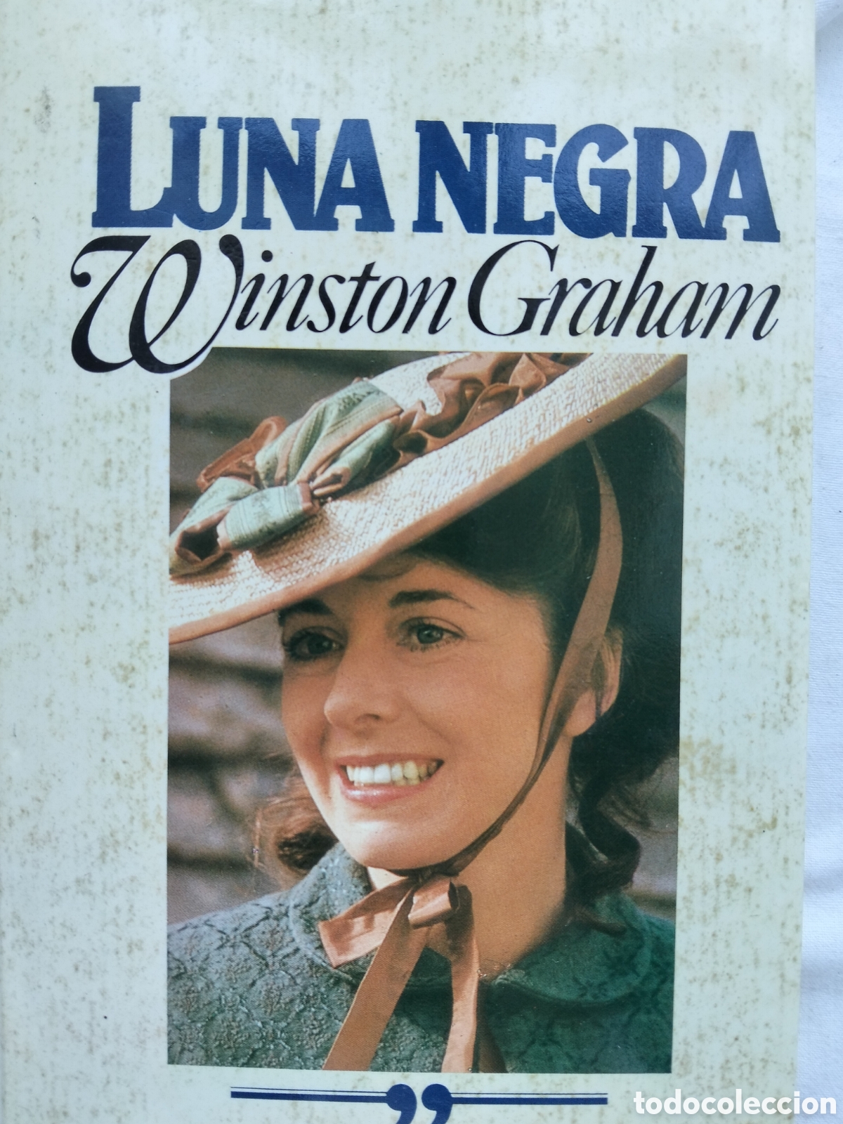 Libros de segunda mano: LUNA NEGRA WINSTON GRAHAM - Foto 1
