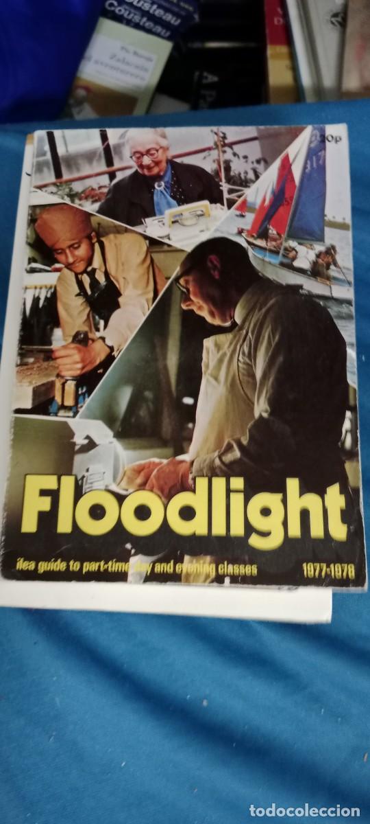 Libros de segunda mano: FLOODLIGHT 1977 1978 LIBRO GG-DNI - Foto 1