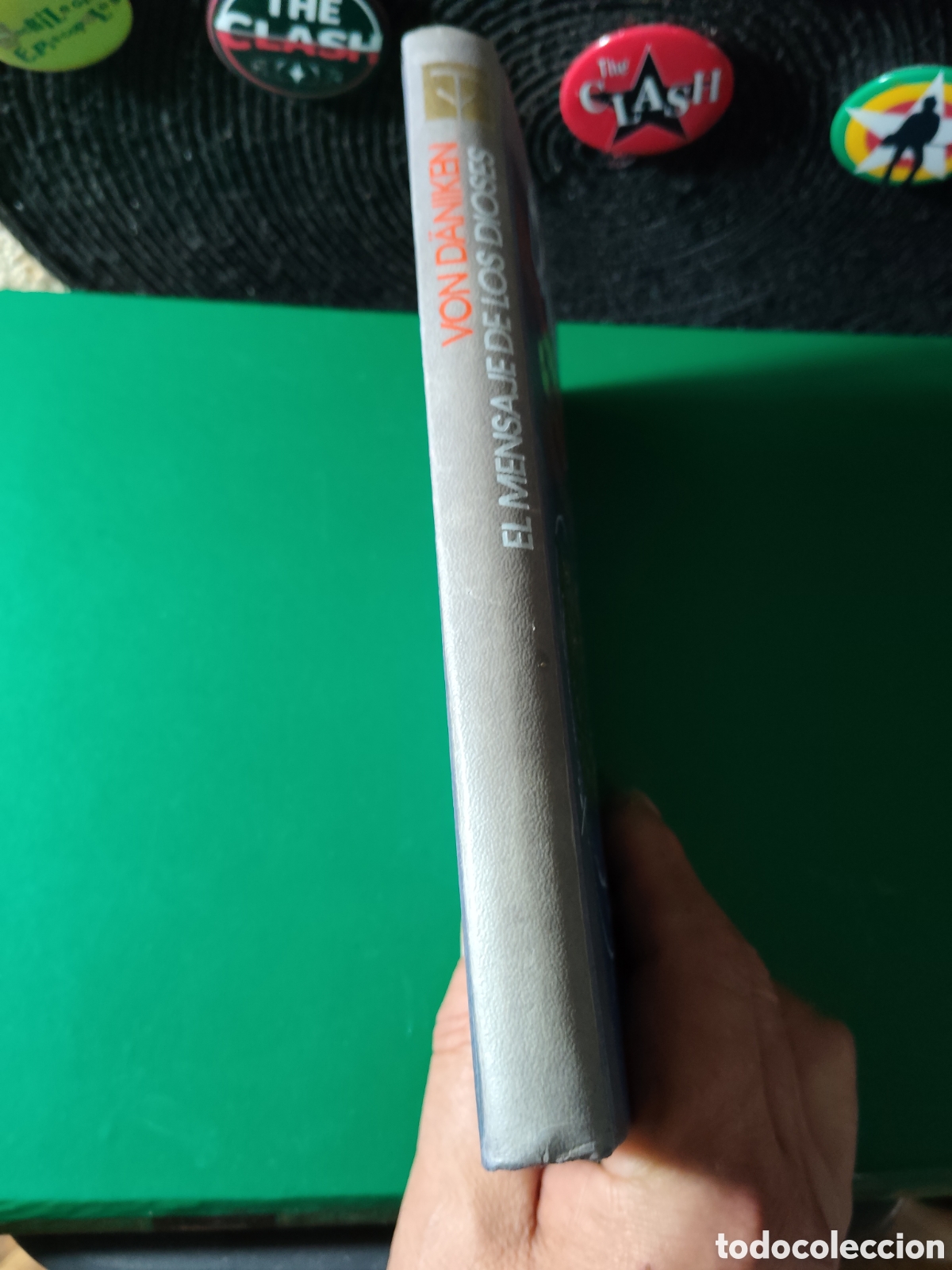 Libros de segunda mano: EL MENSAJE DE LOS DIOSES. VON DANIKEN - Foto 2