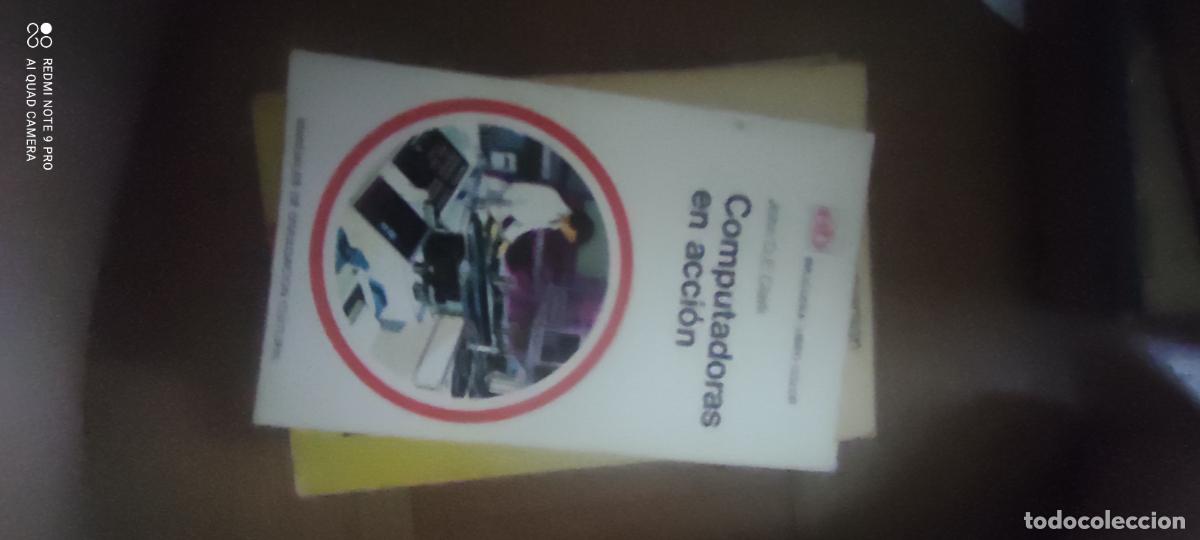 Libros de segunda mano: COMPUTADORAS EN ACCION - JOHN O. E. CLARK - MANUALES DE DIVULGACION CULTURAL.