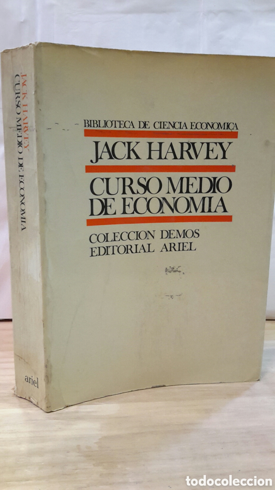 Libri di seconda mano: Jack Harvey - Curso medio de economia