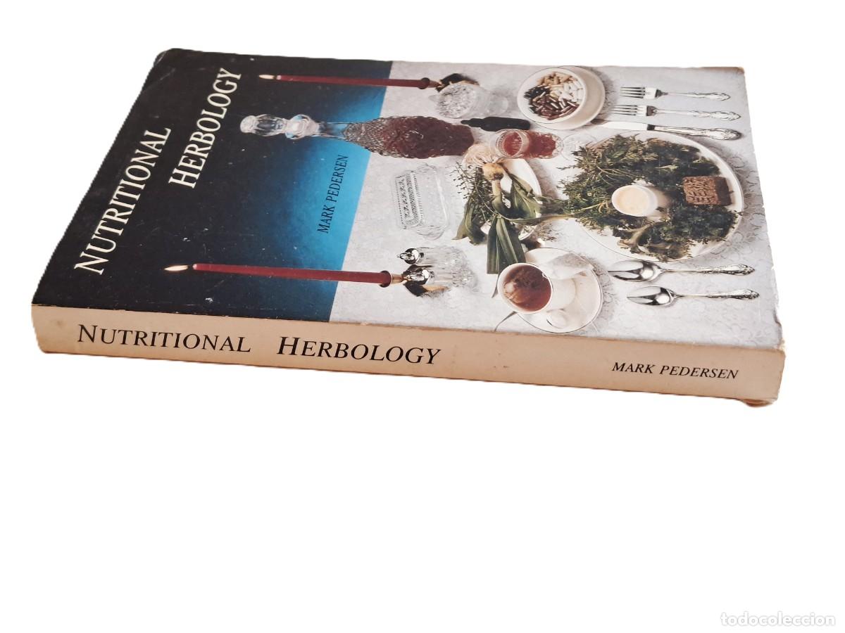 Libros de segunda mano: LIBRO VINTAGE &rdquo;NUTRITIONAL HERBOLOGY&rdquo; - MARK PEDERSEN 1998 - Foto 2