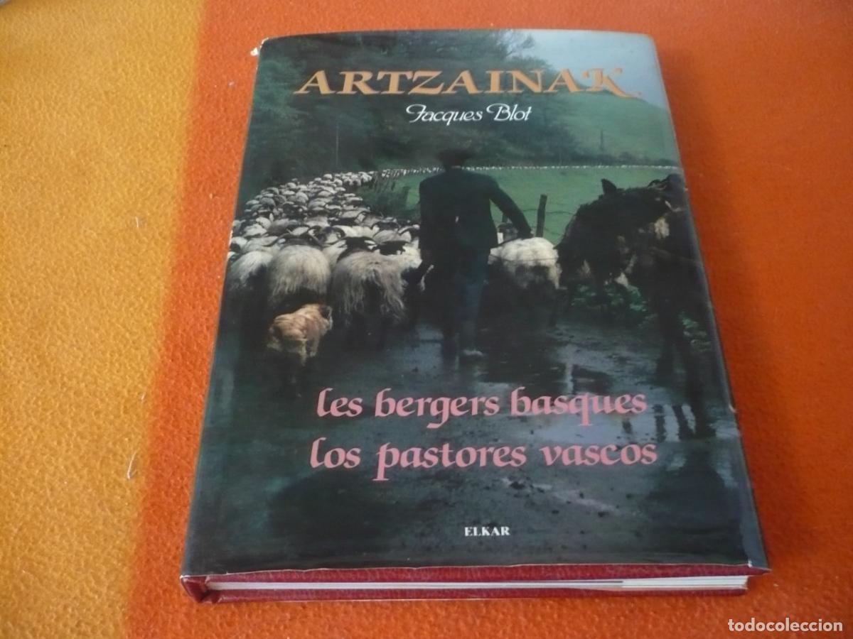 Libros de segunda mano: LOS PASTORES VASCOS ( JACQUES BLOT ) LES BERGERS BASQUES ARTZAINAK HISTORIA PAIS