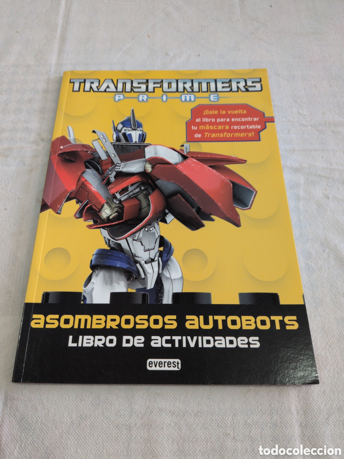 Libros de segunda mano: Libro de actividades. Transformers Prime. Asombrosos autobots. NUEVO - Foto 1