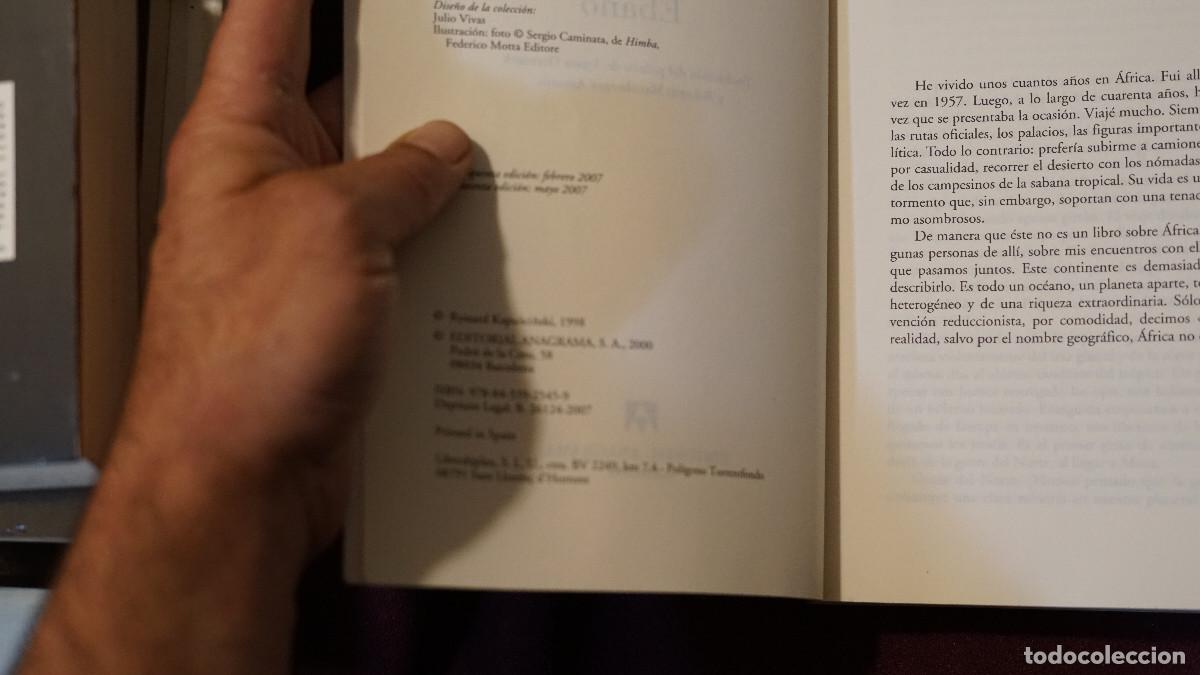Libros de segunda mano: Ryszard Kapuscinski - &Eacute;bano - Anagrama 2006 - Foto 3
