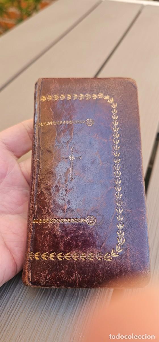 Libros de segunda mano: Misal antiguo cuero siglo XIX