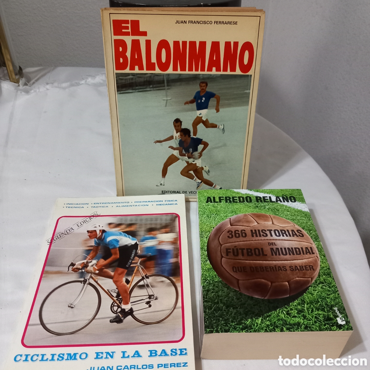 Gebrauchte B&uuml;cher: LIBROS DE FUTBOL,CICLISMO y BALONMANO(ALFREDO RELA&Ntilde;O/JUAN FRANCISCO FERRARESE y JUAN CARLOS PEREZ)