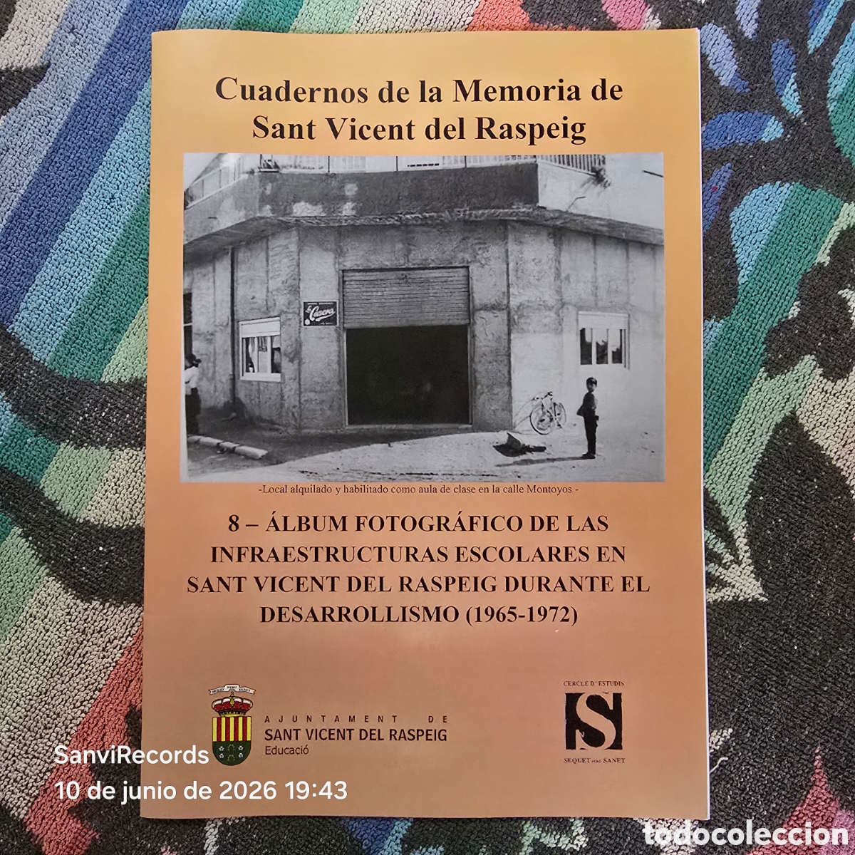 Libros de segunda mano: &Aacute;LBUM FOTOGR&Aacute;FICO DE INFRAESTRUCTURAS ESCOLARES EN SAN VICENTE DEL RASPEIG DURANTE EL DESARROLLISMO