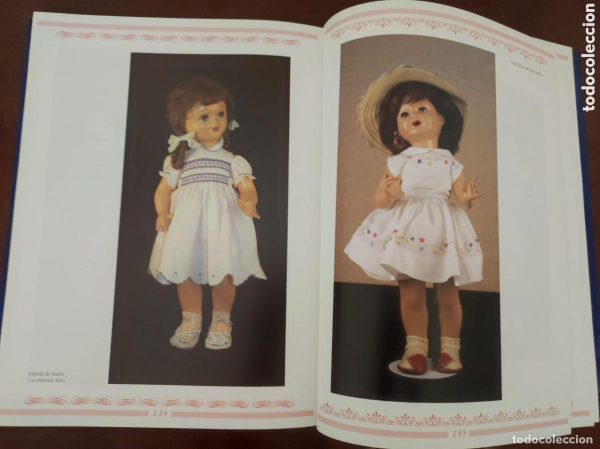 Libros de segunda mano: Libro jugamos a las mu&ntilde;ecas Consuelo Yubero, Javier Conde - Foto 4