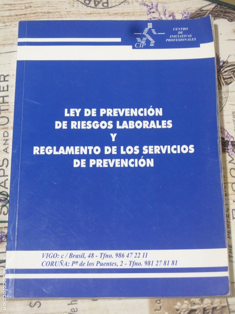 Libros de segunda mano: Ley de Prevenci&oacute;n de Riesgos Laborales y Reglamento de los Servicios de Prevenci&oacute;n